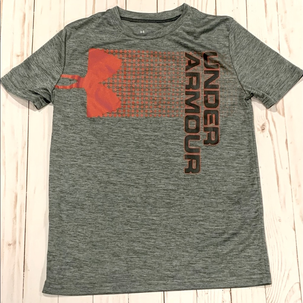 EUC Under Armour Crossfade Top